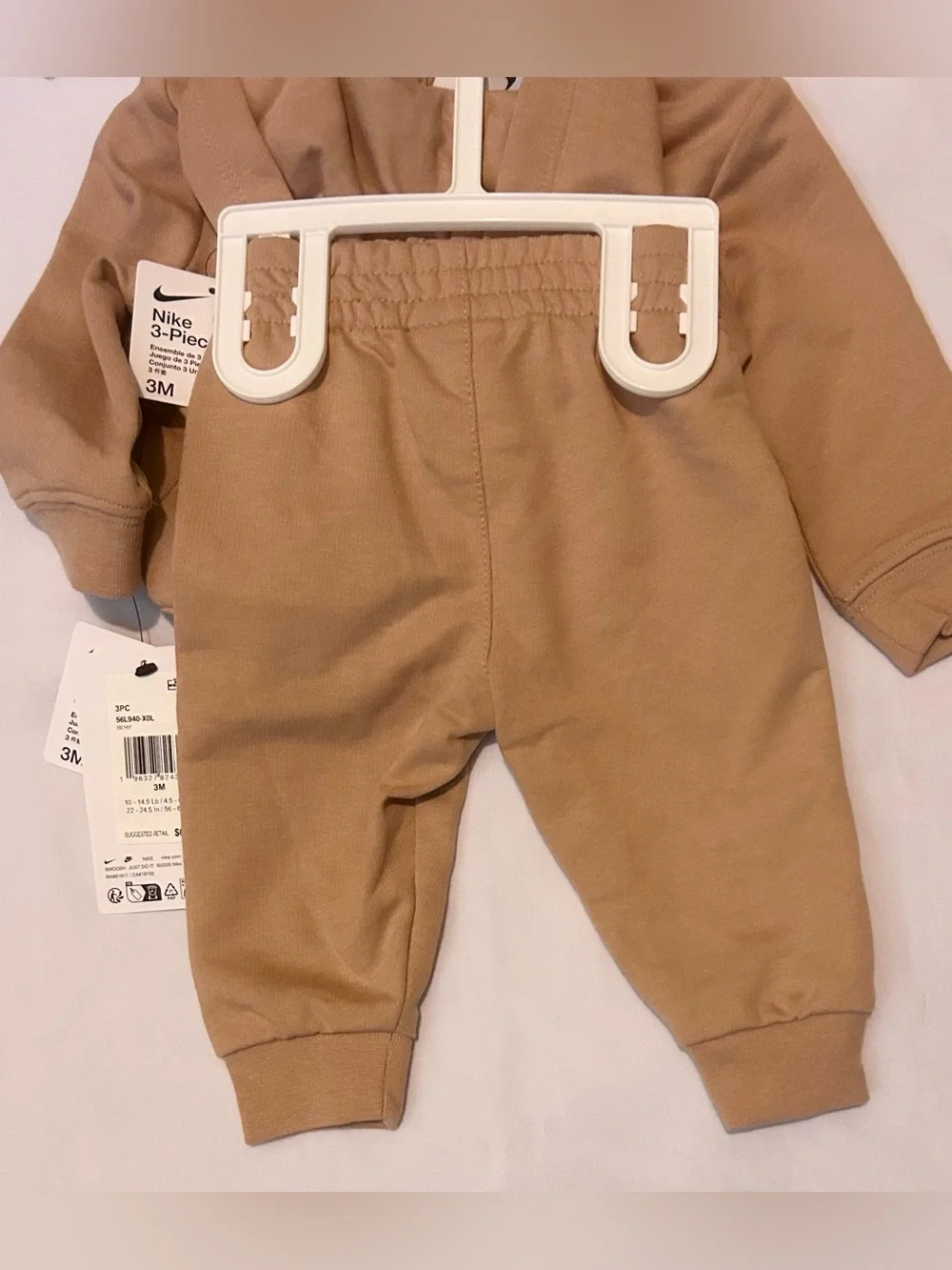 Nike Kids 3 Pc Set Hoodie, Joggers,OnePc Size 3M NEW
